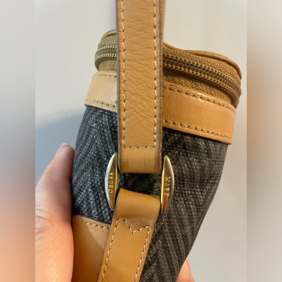 Vintage Mark Cross Crossbody Bag Beige Leather and Canvas Small 6.5” x 8” x 3” - Picture 10 of 14